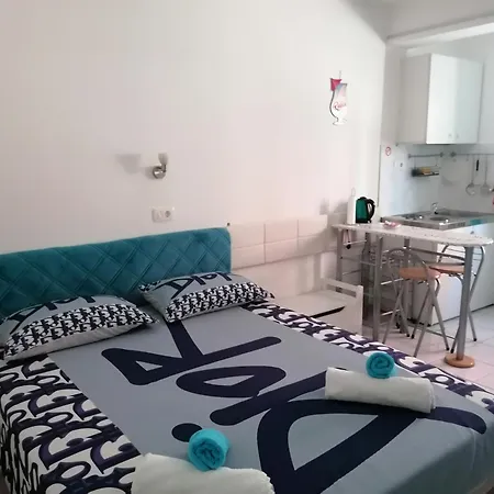 Russell's House In The Center & Appartement Split